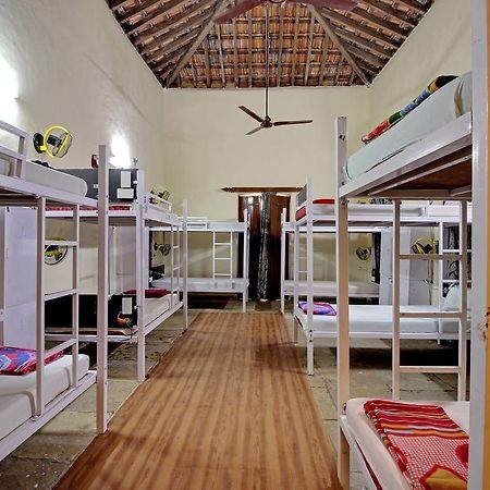 Hostel Zostel Goa Calangute Exterior foto